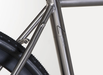 J.Guillem Atalaya Titanium Gravel Bike Shimano GRX RX810 2x11 Build