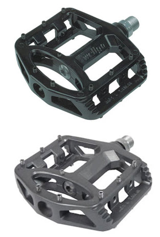 Wellgo MG1 - 9/16" Magnesium Cro-mo Sealed Platform Pedals - Black